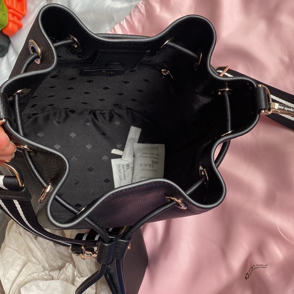 NWT kate spade buckle bag - Picture 4 of 6